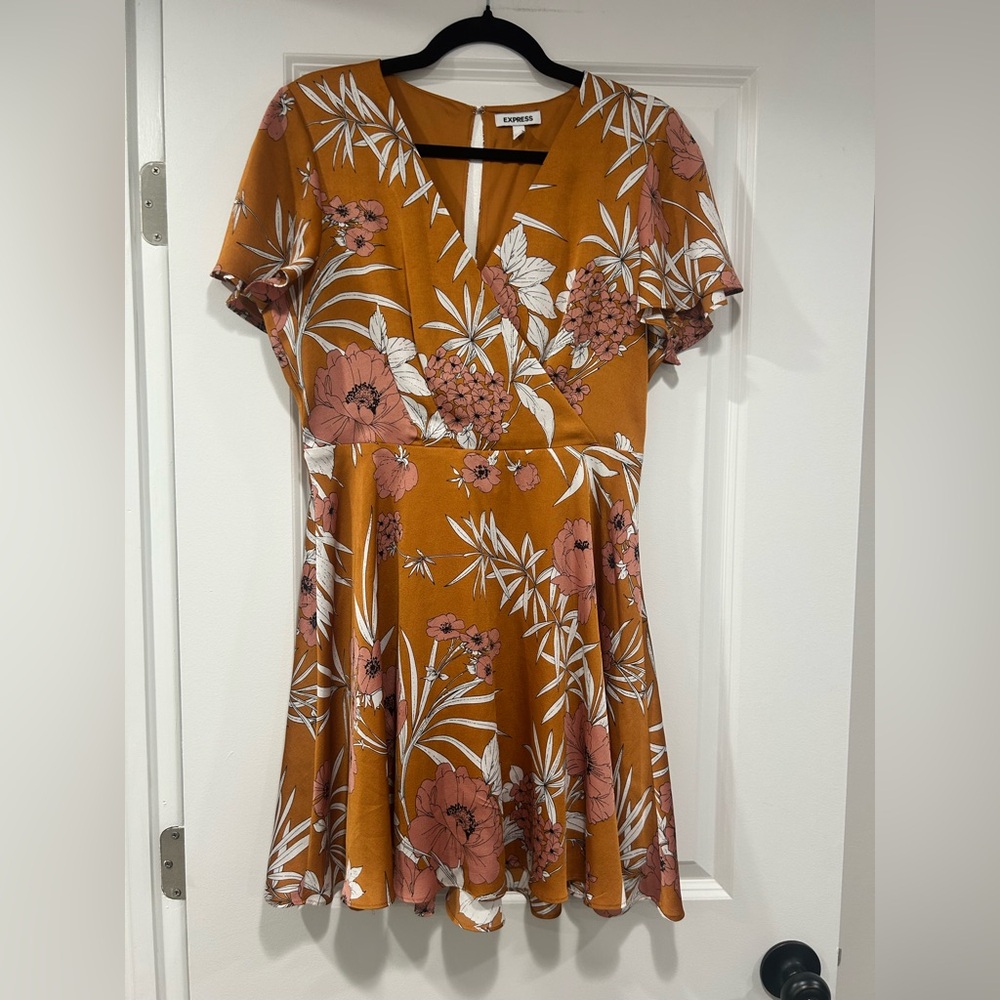 Express Floral Faux Wrap Mini Dress - Picture 2 of 6
